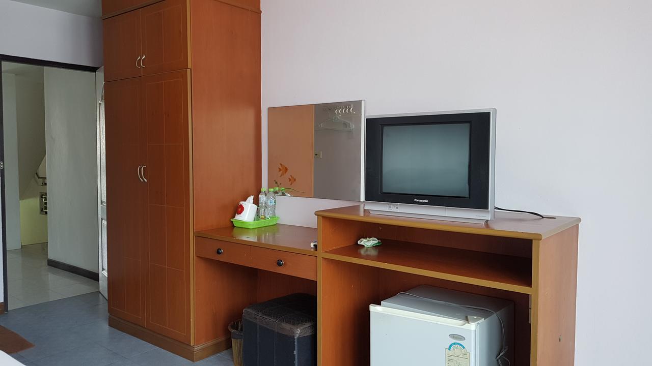 Hotel Cha-Am Fish Star Extérieur photo