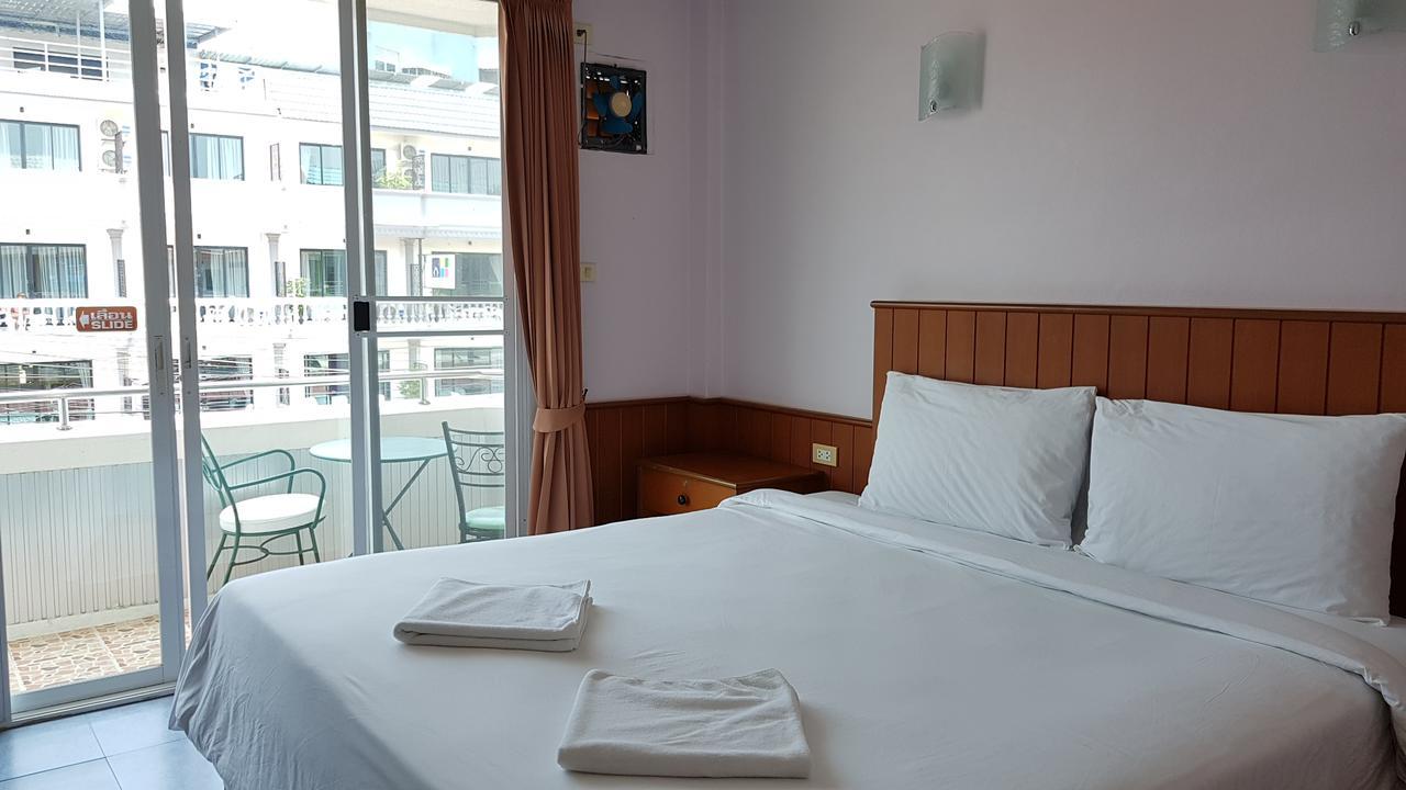 Hotel Cha-Am Fish Star Extérieur photo