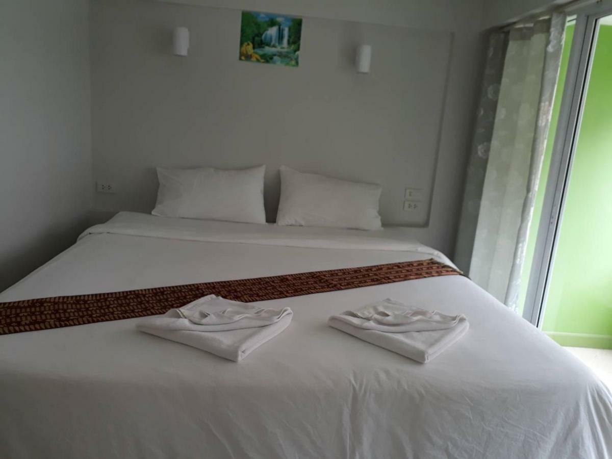 Hotel Cha-Am Fish Star Extérieur photo